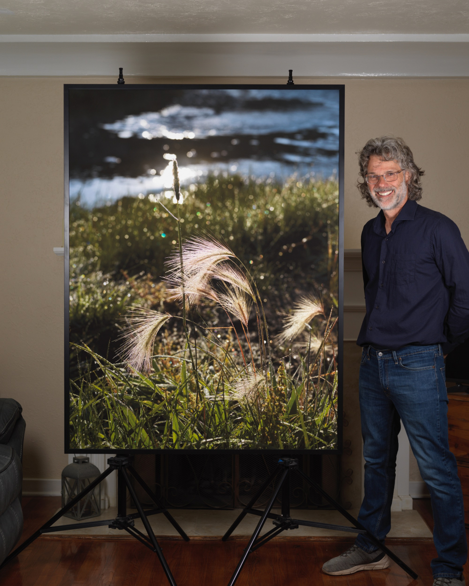 Club Member Mark Thompson Hosts a Photography Exhibition
